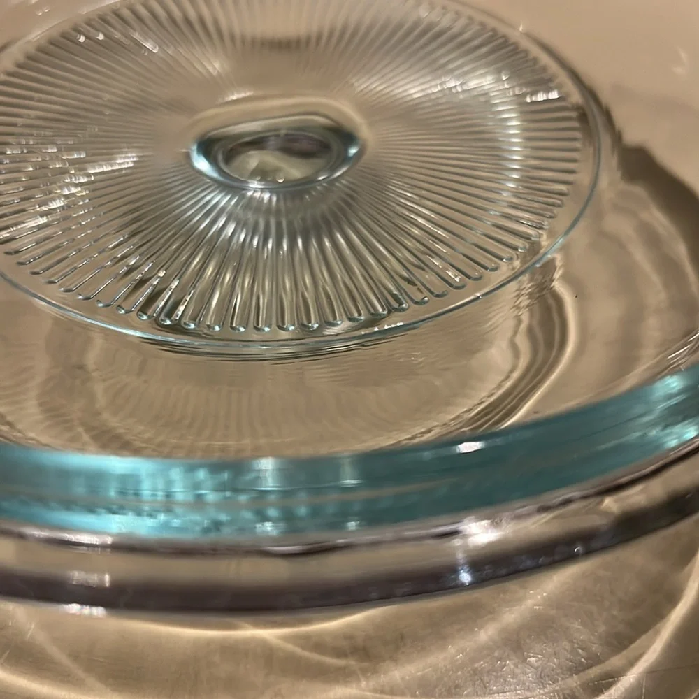 Pyrex G-5-C Ice Blue Replacement Lid  for Corning French White 1.5 Qt. Casserole